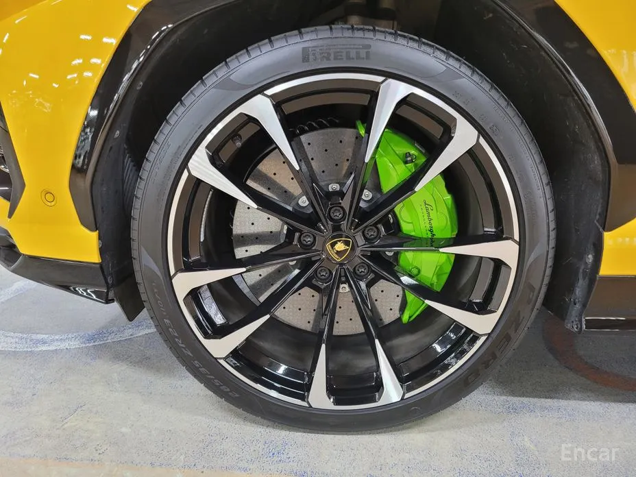 Lamborghini Urus 2018 4.0 V8