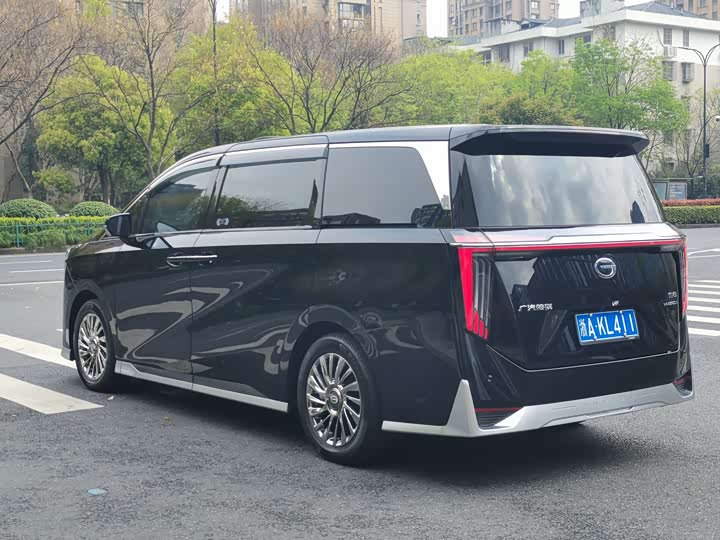 GAC Trumpchi M8 2025 2025款 宗师系列 超级混动版
