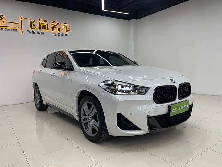Фото 2 - BMW X2