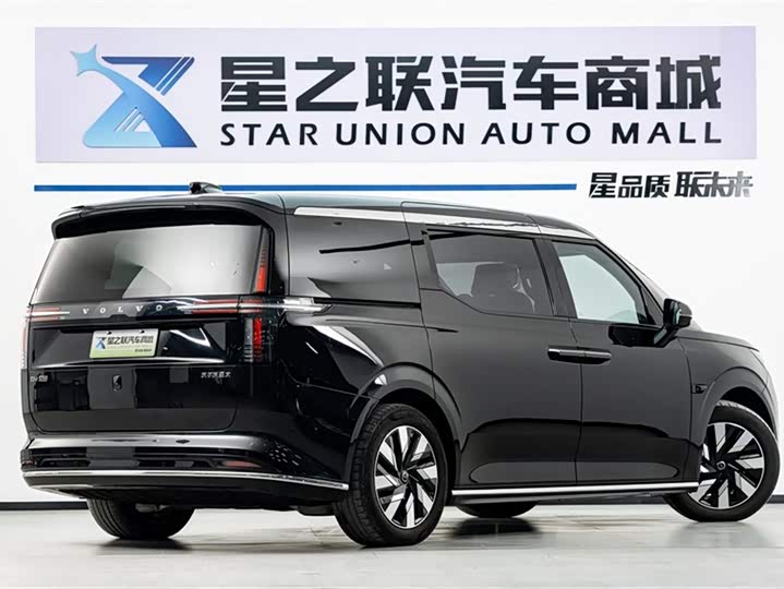 Volvo EM90 2025 2025款 Ultra 六座