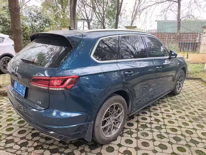 Volkswagen Touareg 2022 2022款 2.0TSI 锐尚版