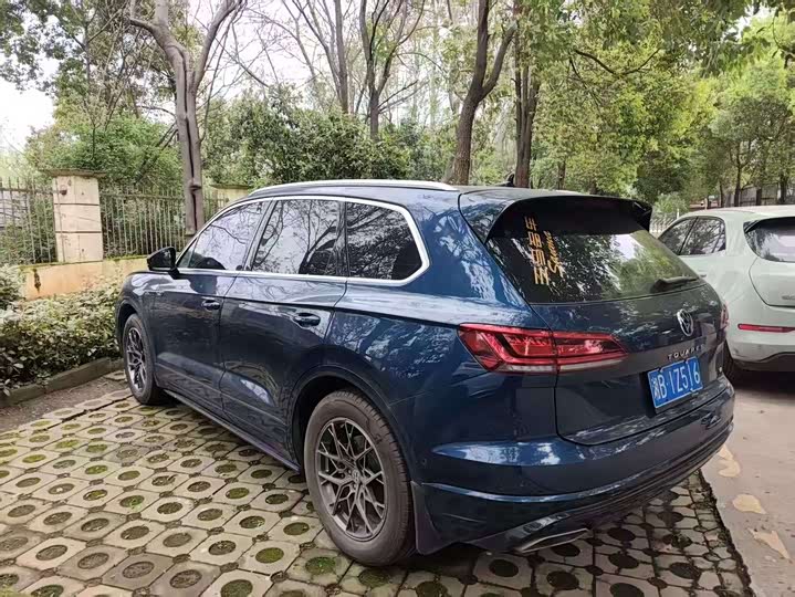Volkswagen Touareg 2022 2022款 2.0TSI 锐尚版