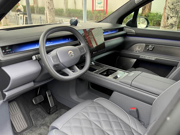 Nio ES8 2026 2026款 六座行政豪华版