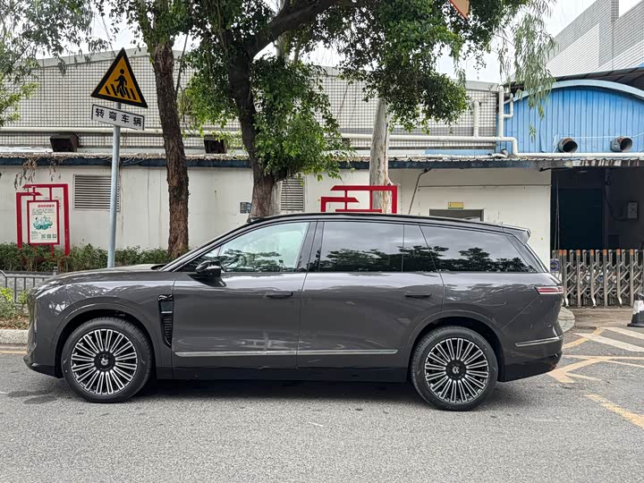 Nio ES8 2026 2026款 六座行政豪华版