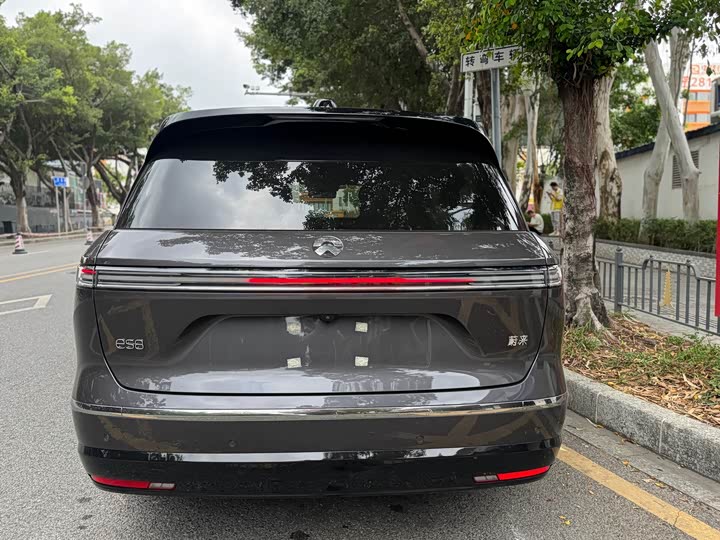 Nio ES8 2026 2026款 六座行政豪华版