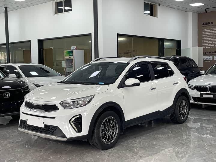 Kia KX1 2021 2021款 1.4L 自动趣享版