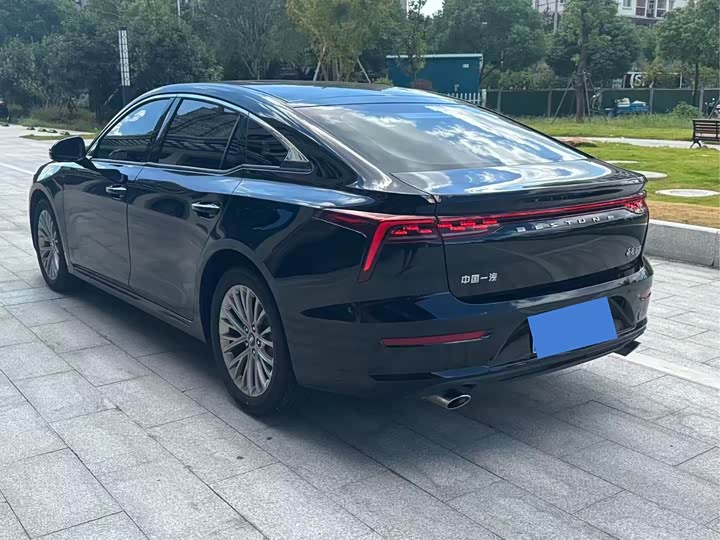 Bestune B70 2025 2025款 龙耀版 1.5T 欢享型
