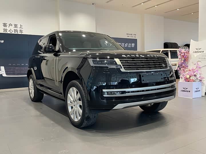 Photo 3 - Land Rover Range Rover