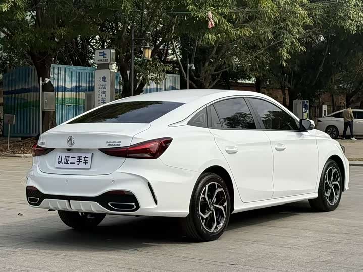 MG Motor 5 2025 2025款 300TGI 全球旗舰版
