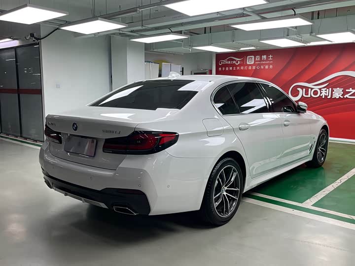 Zdjęcie 5 - BMW 5 Series
