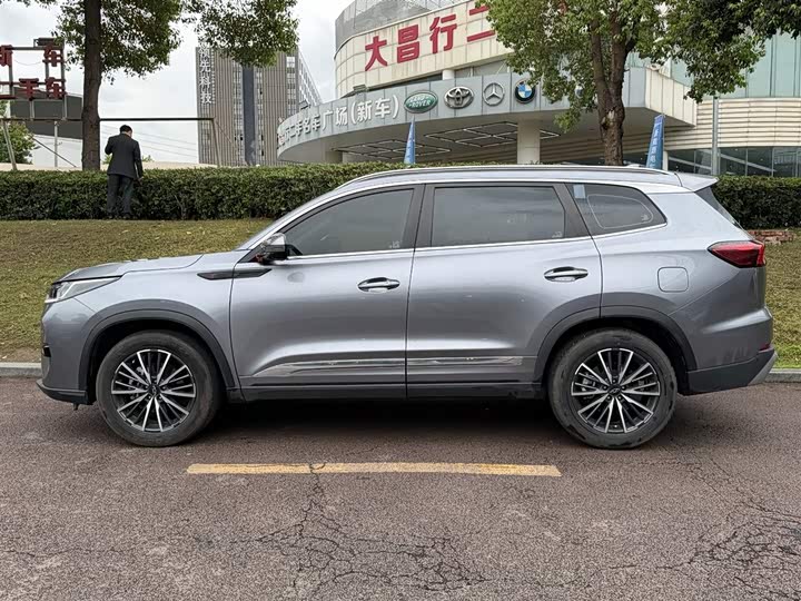 Zdjęcie 3 - Chery Tiggo 8 Pro