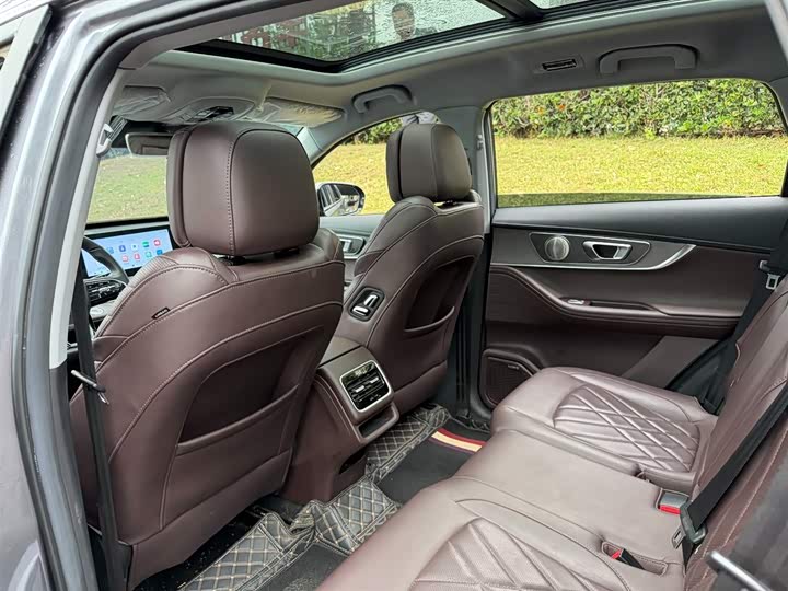 Zdjęcie 9 - Chery Tiggo 8 Pro