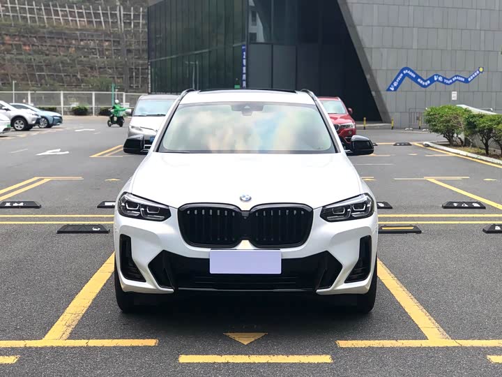 Фото 2 - BMW X3