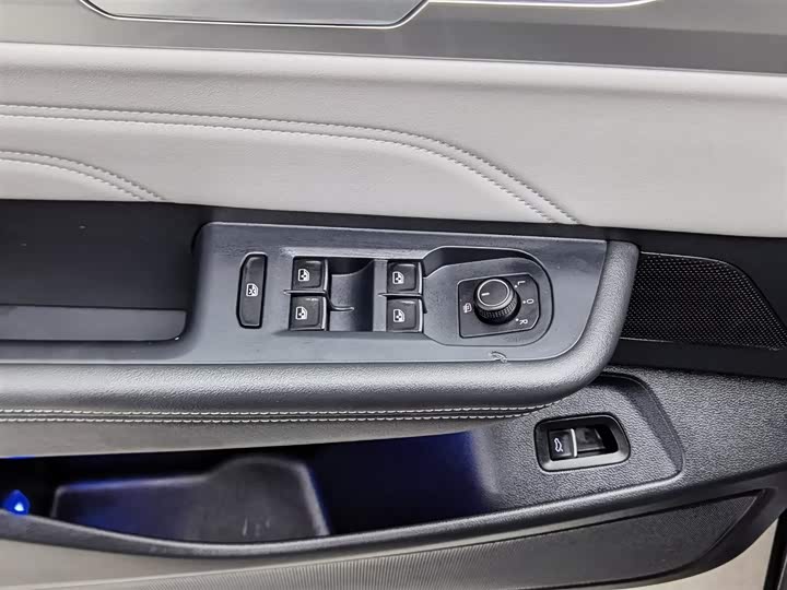 Volkswagen Tavendor 2024 2024款 330TSI 豪华巡逸 众享款