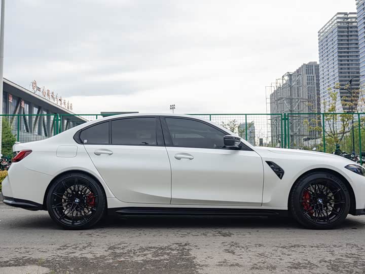 BMW M3 2024 2024款 M3四门轿车 M xDrive 雷霆版