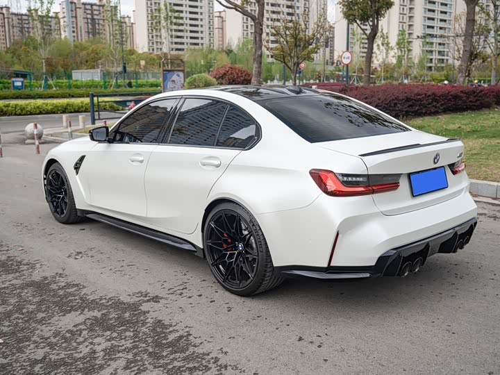 BMW M3 2024 2024款 M3四门轿车 M xDrive 雷霆版