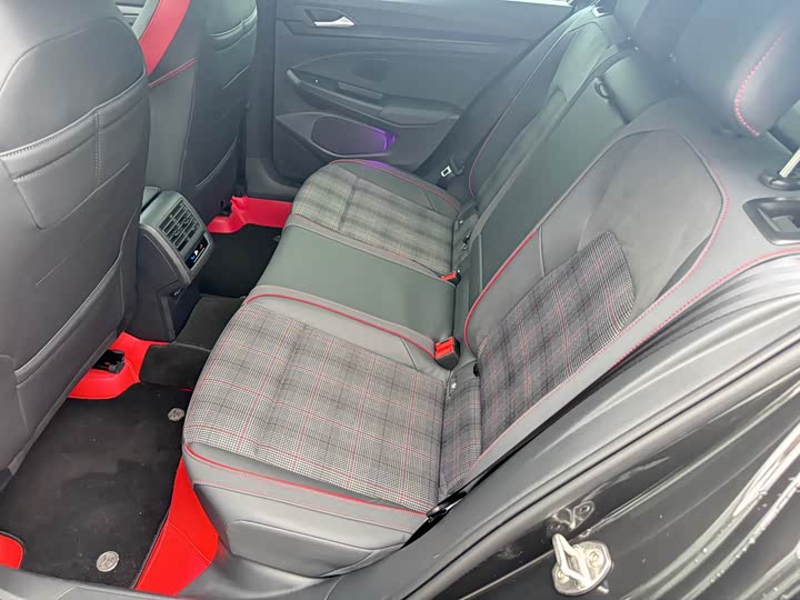 Volkswagen Golf GTI 2023 2023款 380TSI DSG GTI