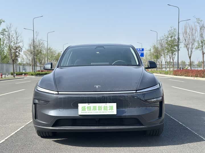 Photo 2 - Tesla Model Y
