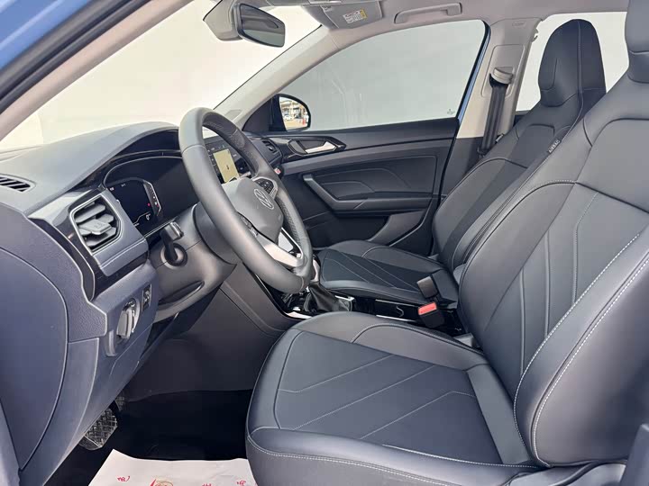 Volkswagen Tharu 2025 2025款 新锐 300TSI 锐享版