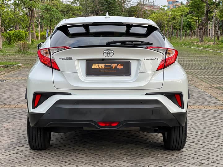 2022 Toyota Izoa