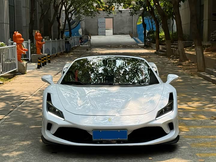 2020 Ferrari F8