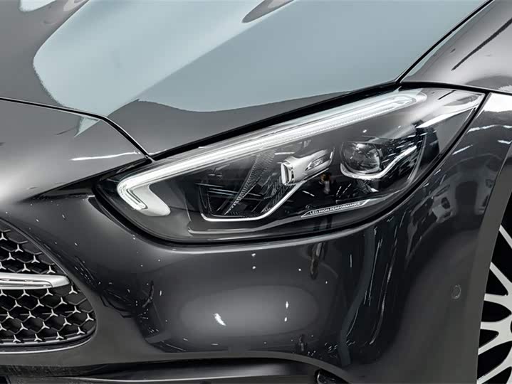 Фото 4 - Mercedes-Benz C-Class