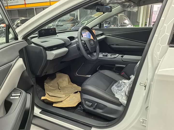 Toyota bZ5 2025 2025款 550 PRO智行版