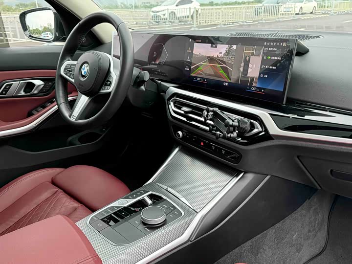 Photo 7 - BMW 3 Series