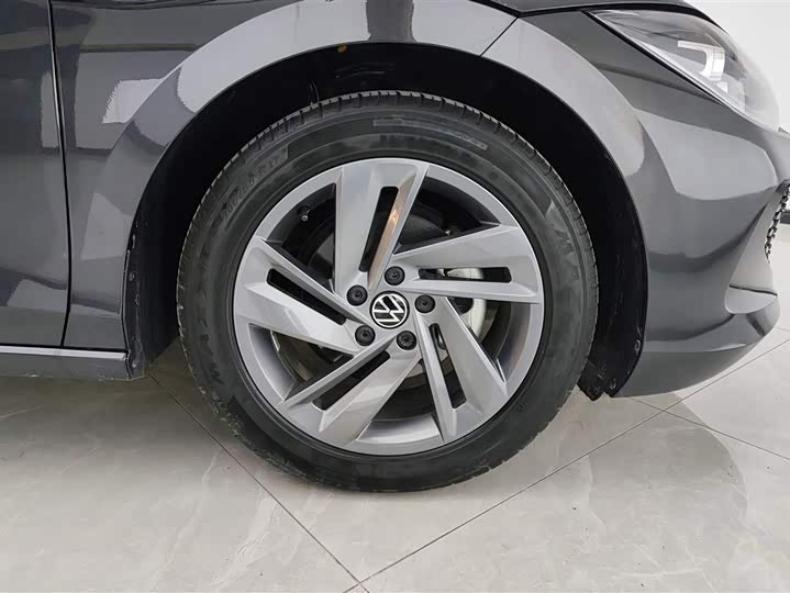 Volkswagen Lamando L 2024 2024款 凌渡L 200TSI DSG潮辣版