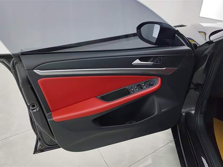 Volkswagen Lamando L 2024 2024款 凌渡L 200TSI DSG潮辣版