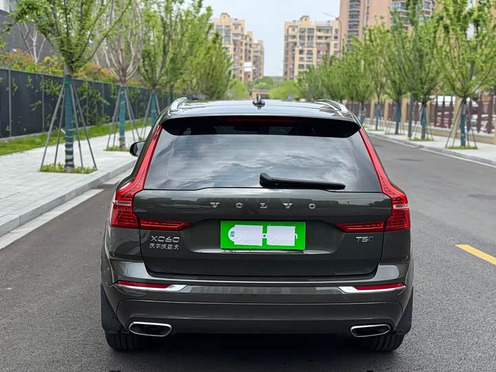 Фото 5 - Volvo XC60