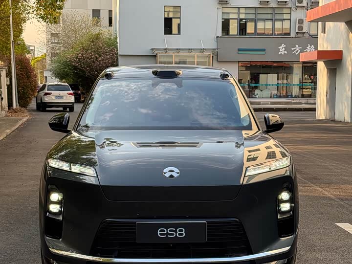 2026 Nio ES8