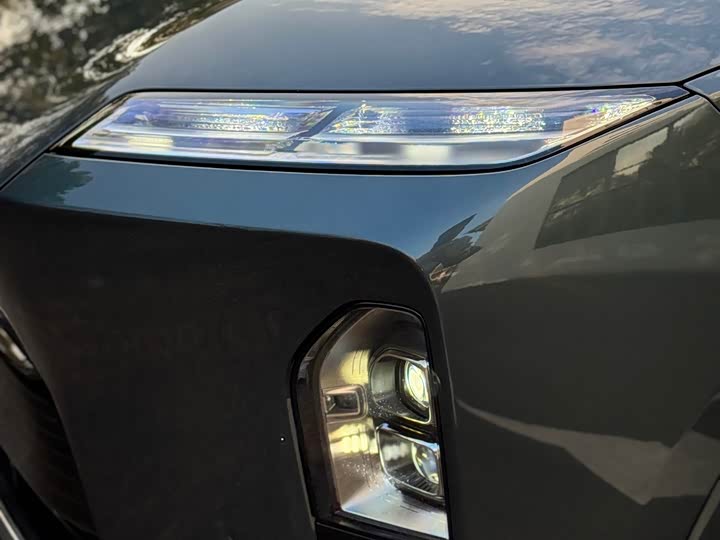 Nio ES8 2026 2026款 六座行政签名版