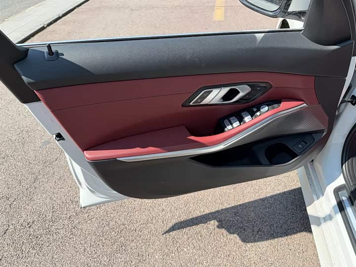 Фото 6 - BMW 3 Series