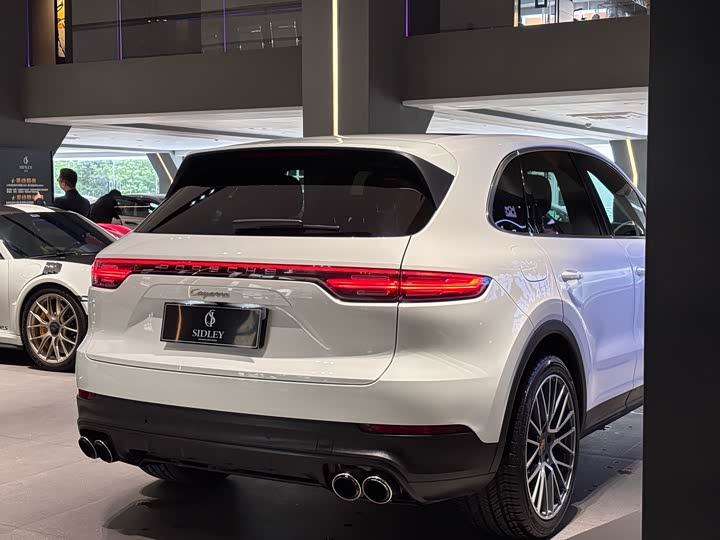 Zdjęcie 6 - Porsche Cayenne