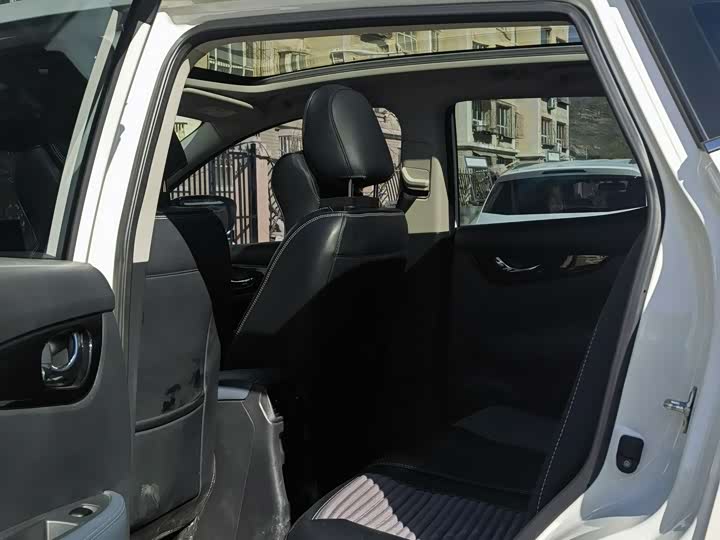 Nissan Qashqai 2025 2025款 改款 荣誉 2.0L CVT XV+领先版