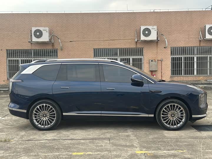 2025 GAC Hyptec HL