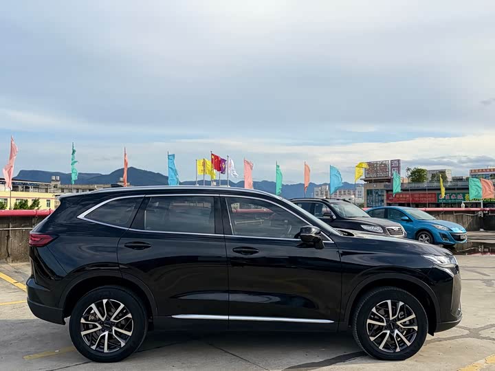 Photo 4 - Haval H6