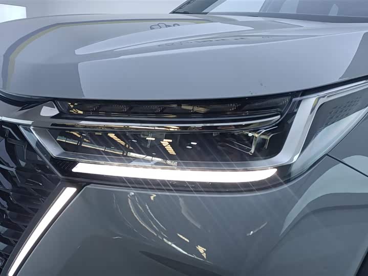 Photo 5 - Chery Tiggo 8 Pro