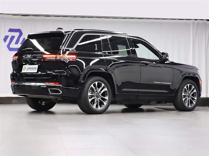 2023 Jeep Grand Cherokee Hybrid