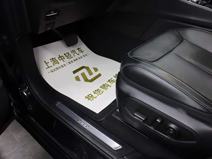 Jeep Grand Cherokee Hybrid 2023 2023款 4xe 远峰版