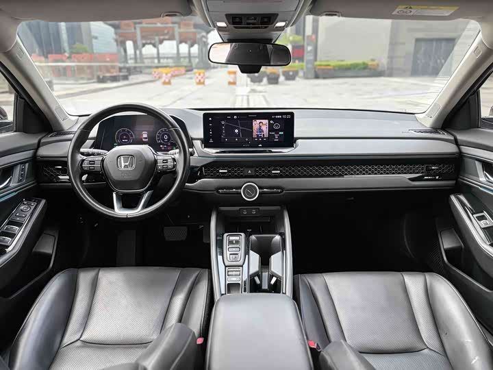 Фото 5 - Honda Accord Hybrid