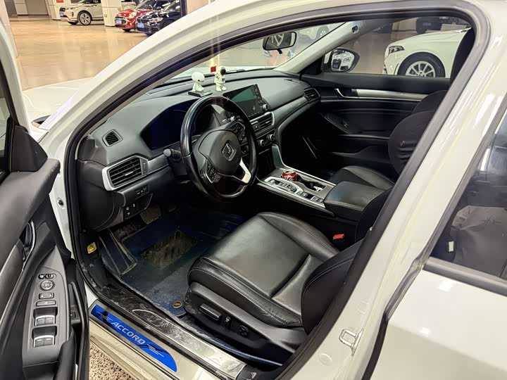 Honda Accord 2018 2018款 锐·混动 2.0L 锐领版 国VI
