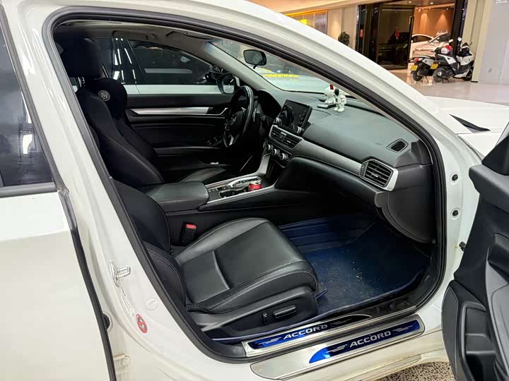 Honda Accord 2018 2018款 锐·混动 2.0L 锐领版 国VI