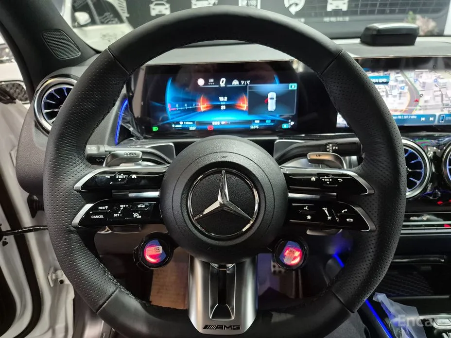 Mercedes-Benz GLB-Class 2020 AMG GLB35 4MATIC
