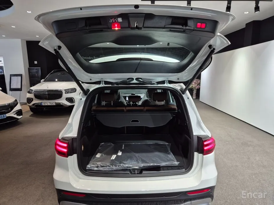 Mercedes-Benz GLB-Class 2020 AMG GLB35 4MATIC