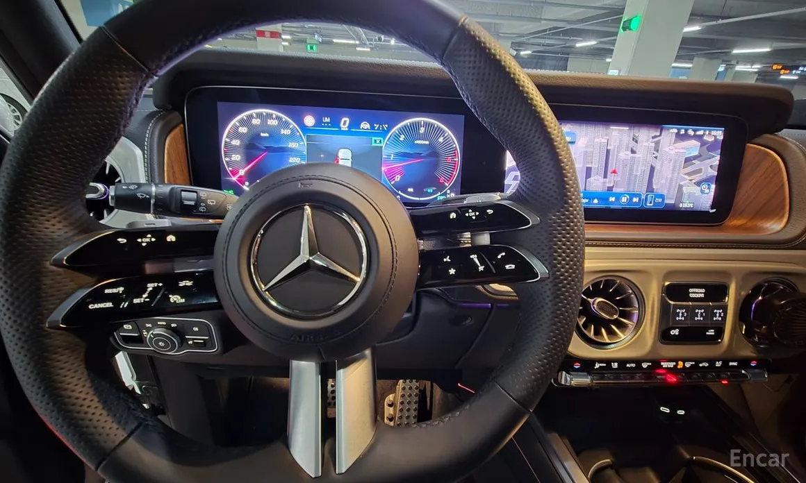 Mercedes-Benz G-Class 2024 G450d