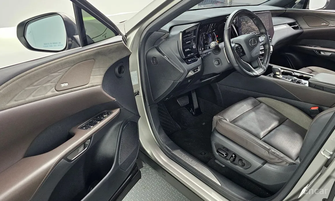 Lexus RX 2023 Luxury