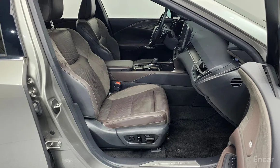 Lexus RX 2023 Luxury