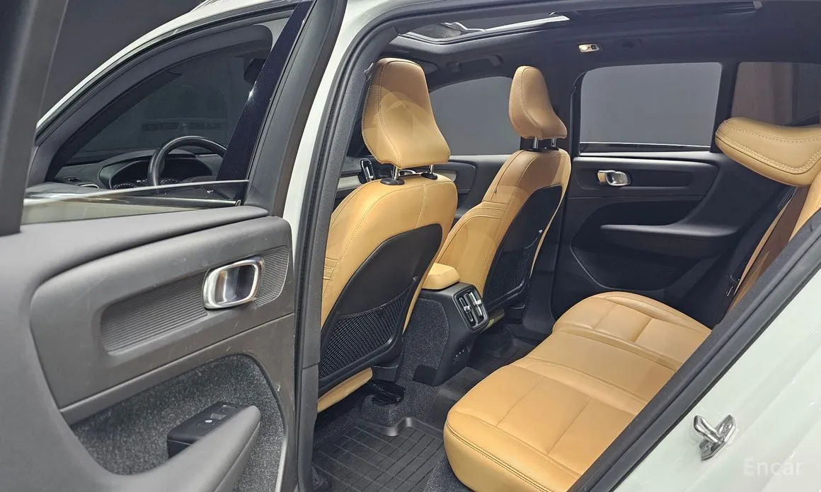 Volvo XC40 2018 B4 Inscription